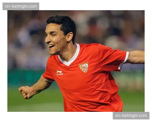 特写：38岁的赫苏斯·纳瓦斯仍在塞维利亚右路送出招牌传中