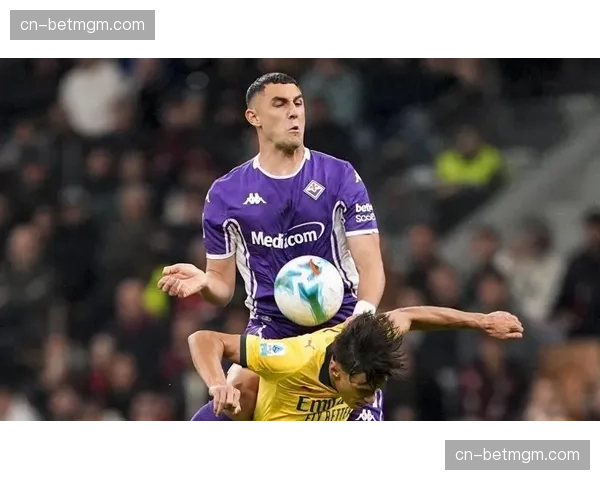 半场战报:里尔客场1-0领先梅斯,加拿大前锋戴维打破两个月进球荒 半场战报:里尔客场1-0领先梅斯,加拿大前锋戴维打破两个月进球荒